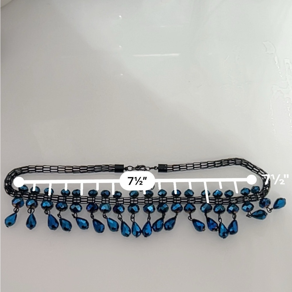 Black And  Blue Teardrop Necklace - Picture 4 of 4